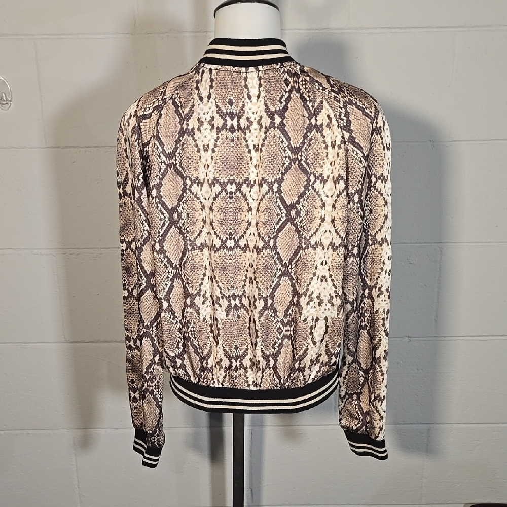 Women's Snake Print Bomber Jacket - Picture 5 of 8